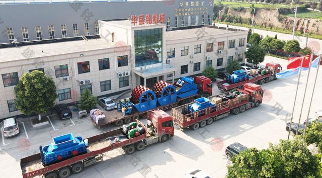 花崗巖制砂機，石料石頭破碎制砂機，輥式制砂機型號參數(圖3)