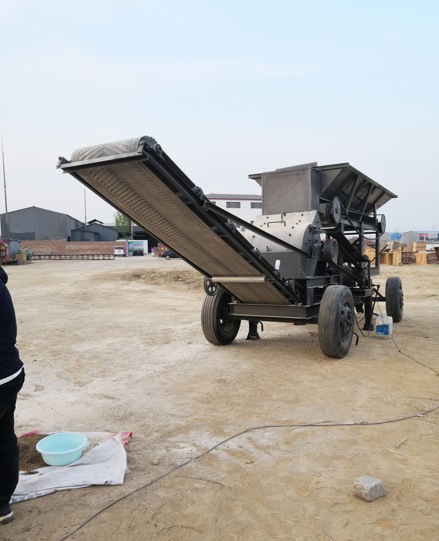 振動篩移動式破碎機洗砂機細砂回收機振動篩沙機(圖7)