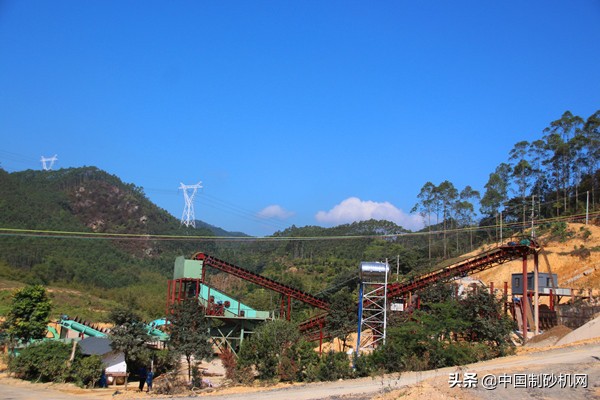 洗砂機(jī)設(shè)備多少錢(qián)一臺(tái)？哪些因素會(huì)影響價(jià)格？這3點(diǎn)不可不知(圖3)