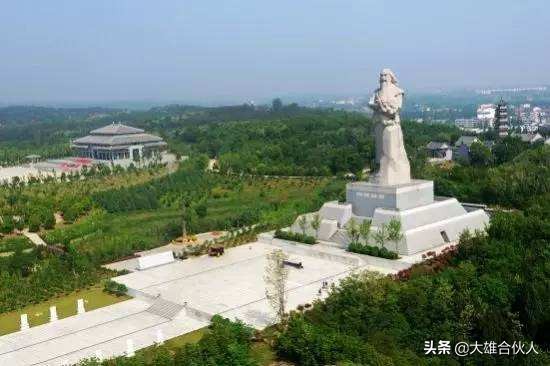 湖北隨州市洗砂場污水處理帶式泥漿壓濾機現場(圖1) 湖北隨州市洗砂場污水處理帶式泥漿壓濾機現場(圖1)