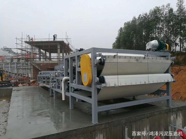 帶式壓濾機處理洗砂污水污泥方案(圖1) 帶式壓濾機處理洗砂污水污泥方案(圖1)