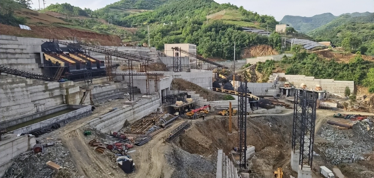 助力西十高鐵建設，磊蒙湖北骨料項目迅速建設中(圖1)