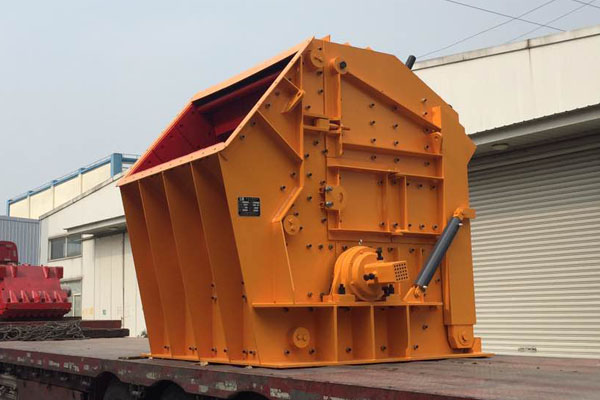 高效反擊式細碎機設備成礦山機械發展的重點(圖3) 高效反擊式細碎機設備成礦山機械發展的重點(圖3)