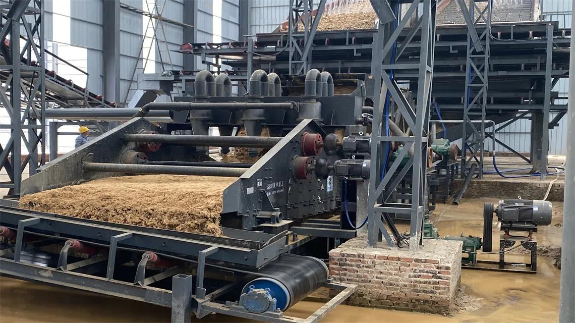 稀油潤滑洗砂機“重”新出發,踏上“征”途(圖2) 稀油潤滑洗砂機“重”新出發,踏上“征”途(圖2)