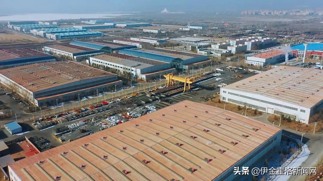 項目建設“百日會戰”裝備制造為經濟增長注入新動能(圖1) 項目建設“百日會戰”裝備制造為經濟增長注入新動能(圖1)