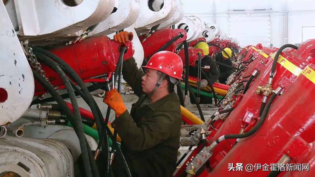 項目建設“百日會戰”裝備制造為經濟增長注入新動能(圖4) 項目建設“百日會戰”裝備制造為經濟增長注入新動能(圖4)