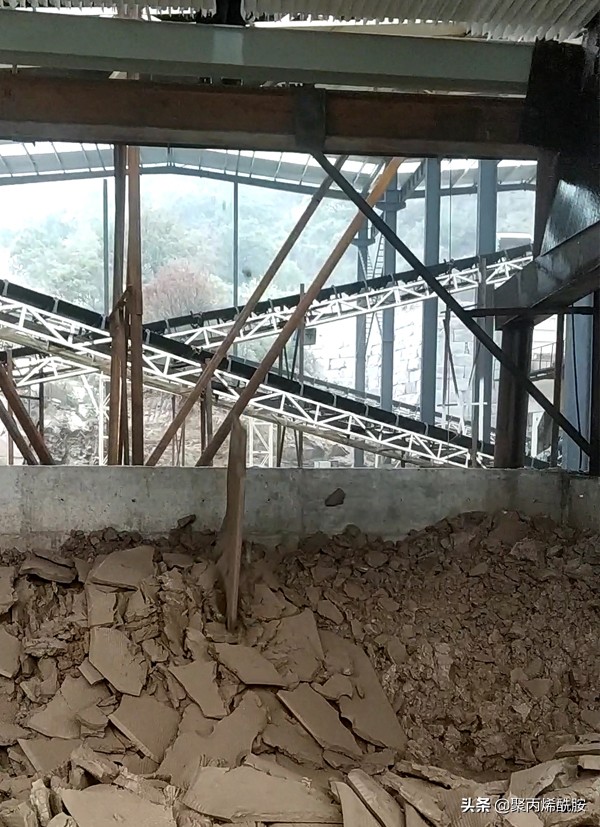 洗沙廠洗砂泥漿板框壓濾機壓不干不成型怎么辦(圖2) 洗沙廠洗砂泥漿板框壓濾機壓不干不成型怎么辦(圖2)