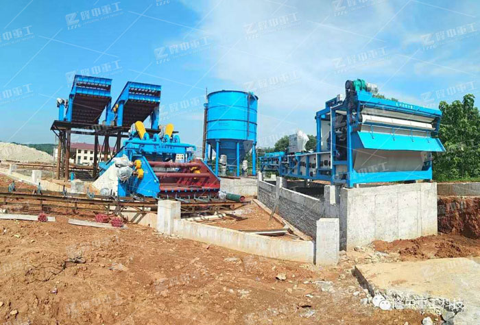 石粉洗沙機(jī)利潤(rùn)高嗎?一臺(tái)多少錢?(圖2) 石粉洗沙機(jī)利潤(rùn)高嗎?一臺(tái)多少錢?(圖2)
