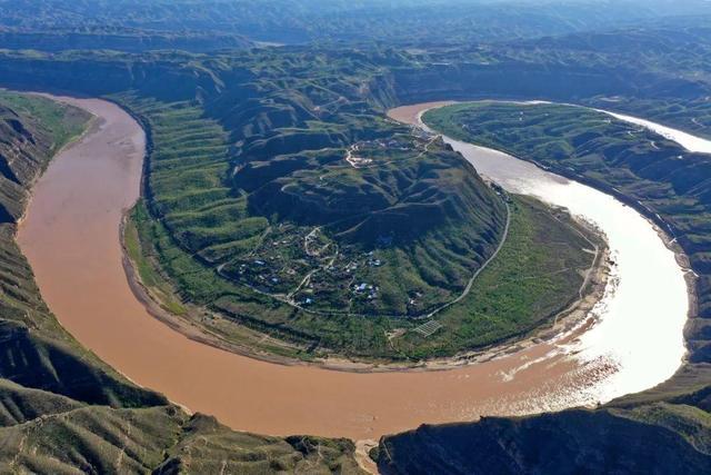 黃河已成“地上懸河”？河床高出十多米，為什么不把泥沙挖走呢？(圖7)