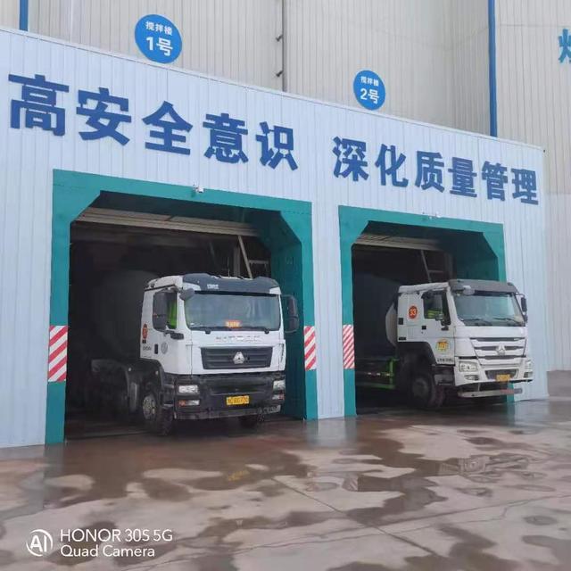 陽春三月,破土動工,洗砂設備助力各行業建設生產!(圖2) 陽春三月,破土動工,洗砂設備助力各行業建設生產!(圖2)