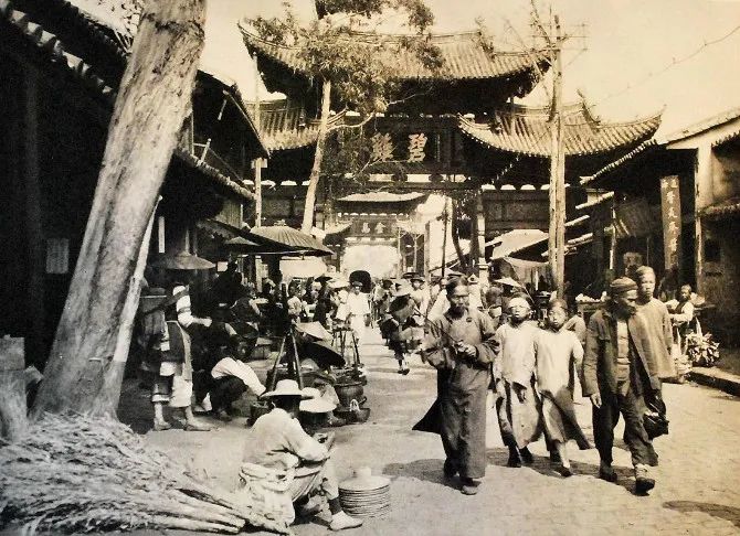 滇越鐵路系列十二:云南現代工商業的起步(圖1) 滇越鐵路系列十二:云南現代工商業的起步(圖1)