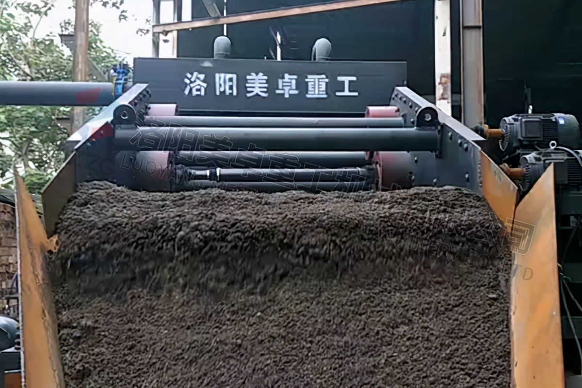洗砂生產線細砂流失嚴重有沒有解決辦法?看細砂回收機如何補救(圖2) 洗砂生產線細砂流失嚴重有沒有解決辦法?看細砂回收機如何補救(圖2)