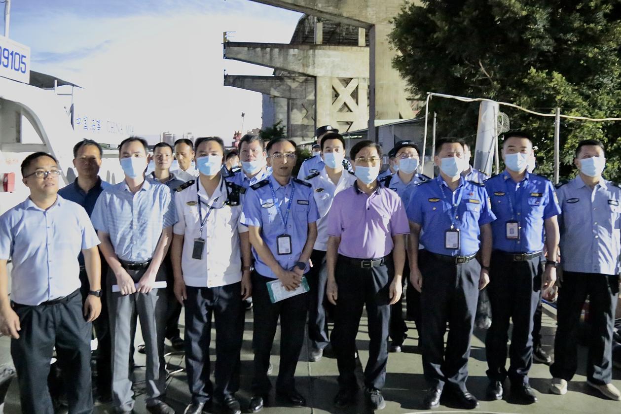 穗莞跨市聯合執法，重拳打擊非法洗砂洗泥采砂(圖1)