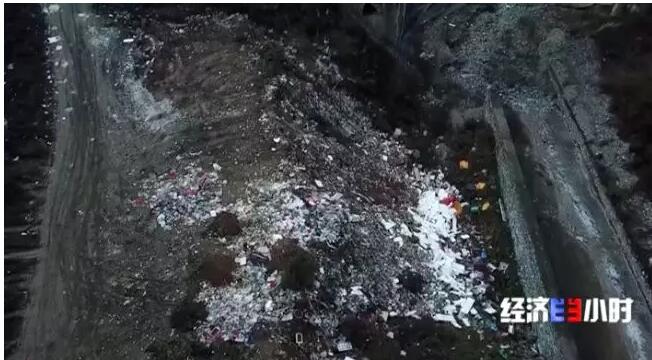 一夜之間黃河支流變色!化工污水蔓延40公里……(圖8) 一夜之間黃河支流變色!化工污水蔓延40公里……(圖8)