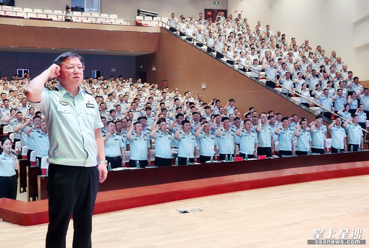 長沙縣行政執法局:先行示范抓改革執法為民踐初心(圖3) 長沙縣行政執法局:先行示范抓改革執法為民踐初心(圖3)