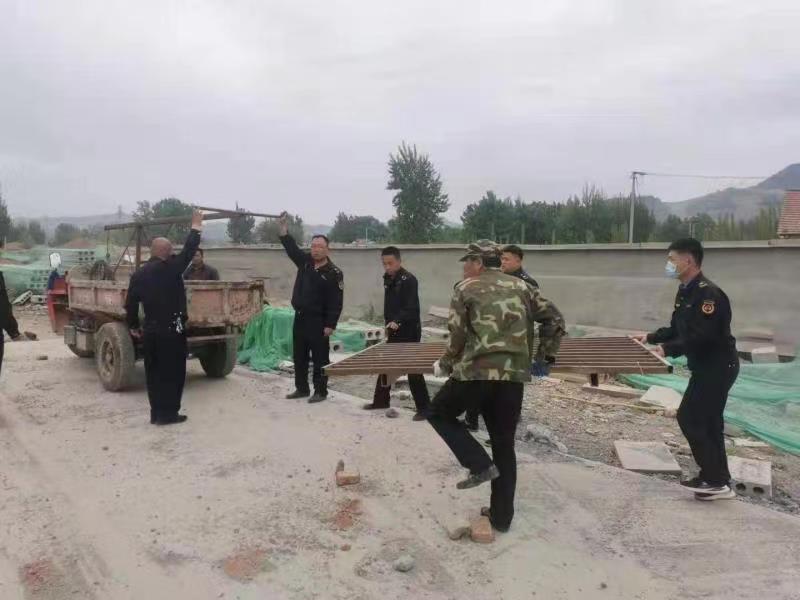守住生態資源“紅線”!青州廟子鎮重拳整治私采濫挖和非法洗砂(圖1) 守住生態資源“紅線”!青州廟子鎮重拳整治私采濫挖和非法洗砂(圖1)