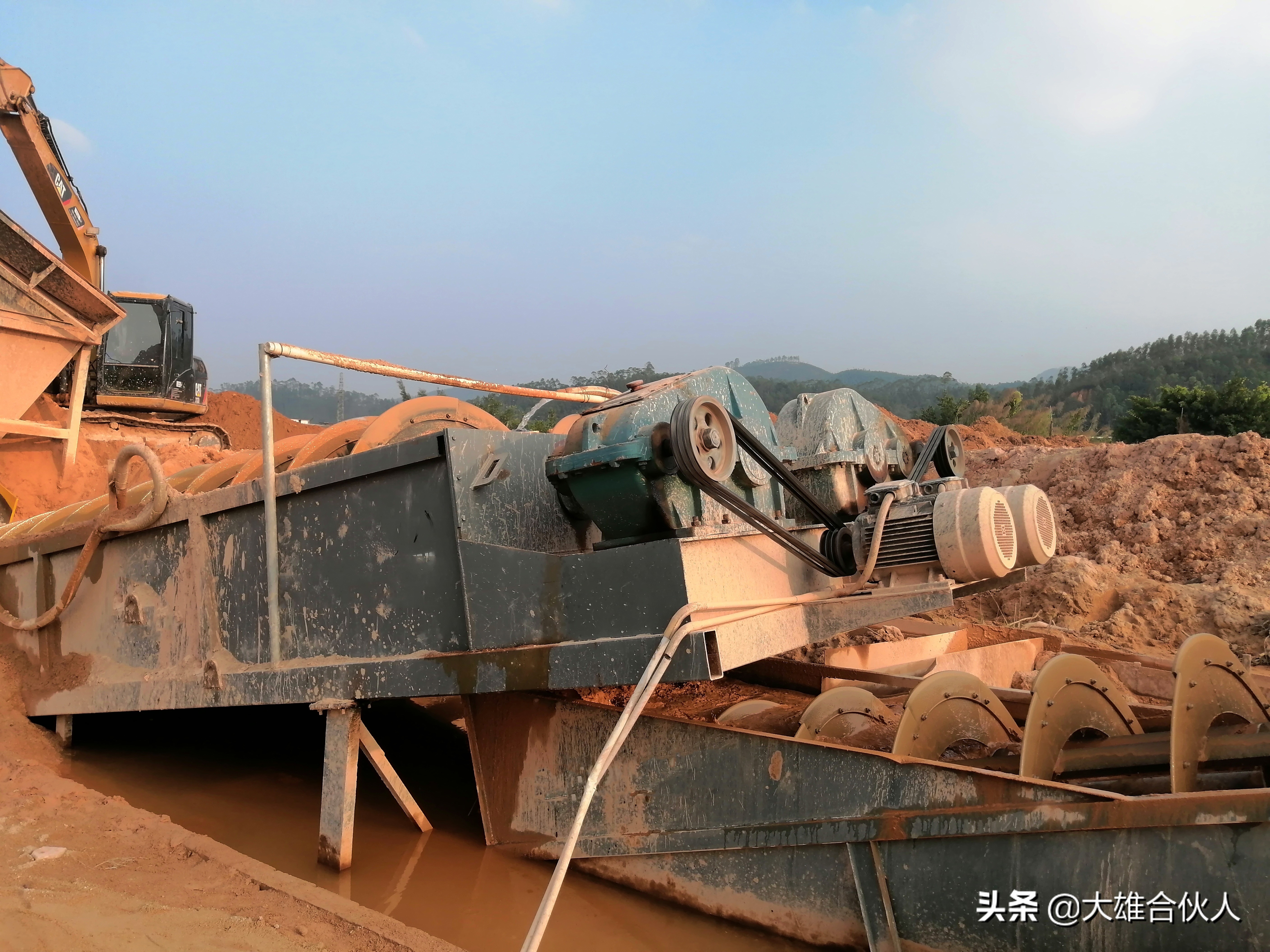 廣西洗砂場專用污水處理設備帶式泥漿脫水機(圖3) 廣西洗砂場專用污水處理設備帶式泥漿脫水機(圖3)