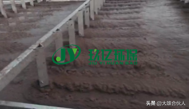 廣西洗砂場專用污水處理設備帶式泥漿脫水機(圖12) 廣西洗砂場專用污水處理設備帶式泥漿脫水機(圖12)