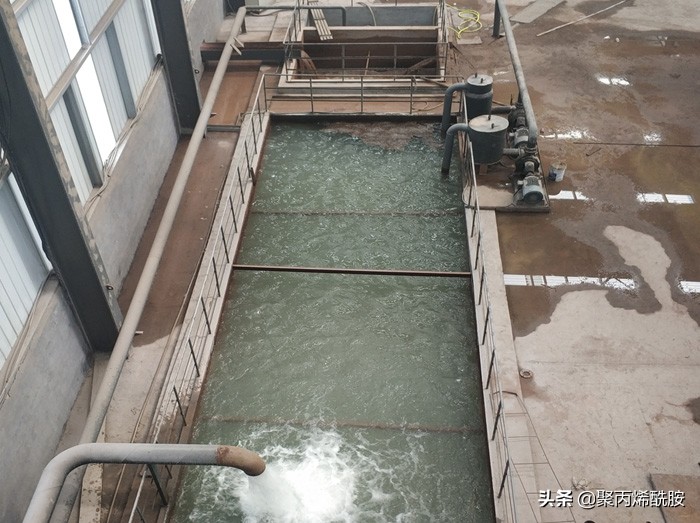 洗砂場污水處理用壓濾機避免使用聚丙烯酰胺過程中出現濾布堵塞(圖3) 洗砂場污水處理用壓濾機避免使用聚丙烯酰胺過程中出現濾布堵塞(圖3)