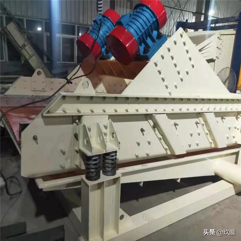 精煤脫水篩尾煤回收機直線篩(圖4) 精煤脫水篩尾煤回收機直線篩(圖4)