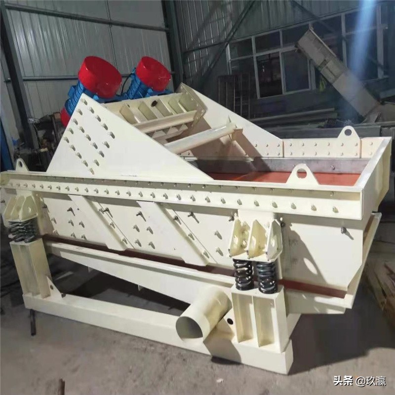 精煤脫水篩尾煤回收機直線篩(圖2) 精煤脫水篩尾煤回收機直線篩(圖2)