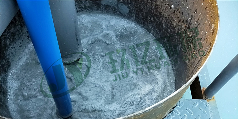 廣州環保查的嚴,用這臺污泥脫水機,污水變清水直接排放(圖7) 廣州環保查的嚴,用這臺污泥脫水機,污水變清水直接排放(圖7)