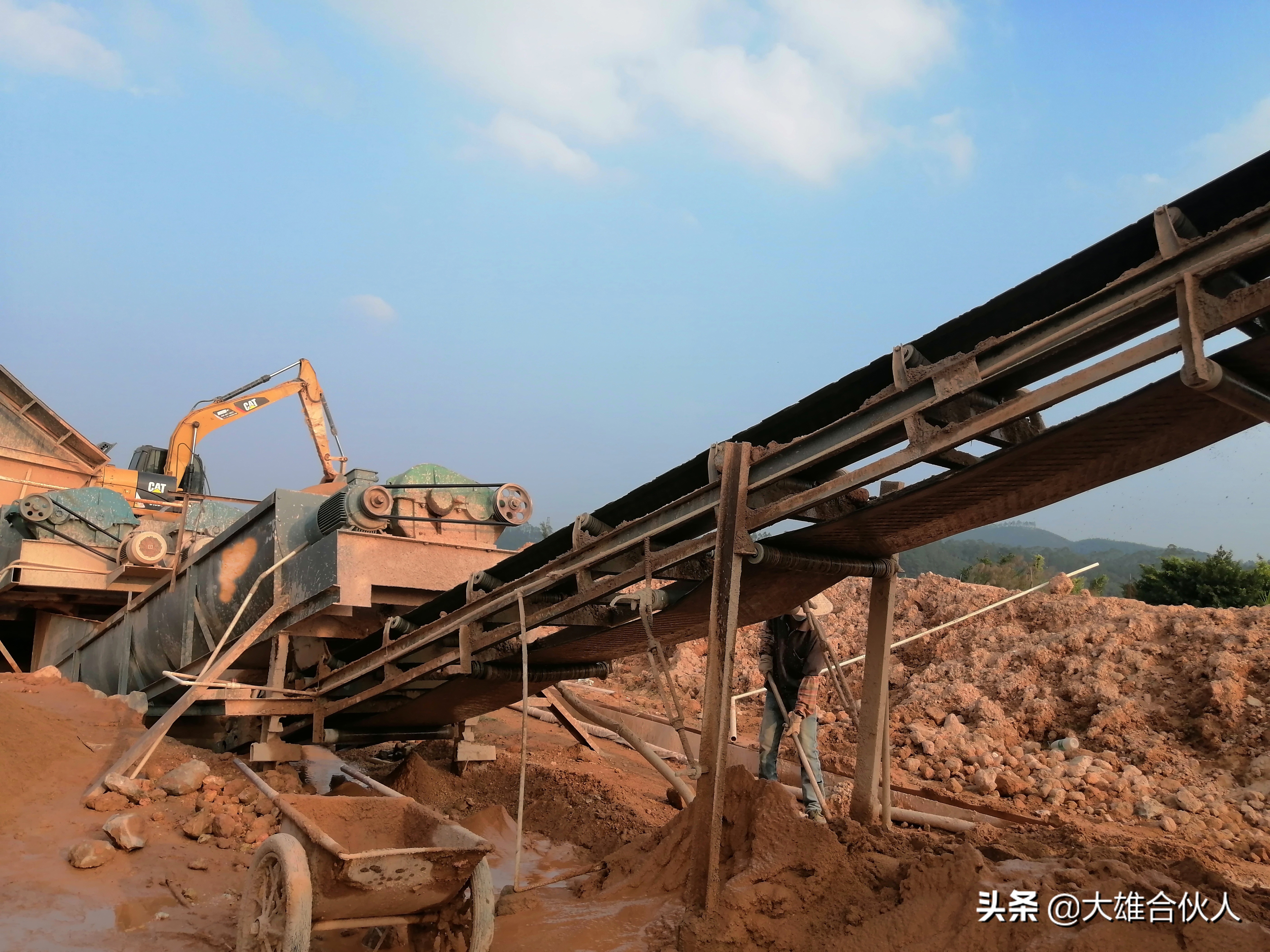 湖南永州洗砂場污水處理，帶式泥漿壓濾機現場(圖3)