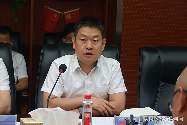 陜甘砂石市場:封閉型區域內本土企業升級轉型的角逐之戰(上)(圖2) 陜甘砂石市場:封閉型區域內本土企業升級轉型的角逐之戰(上)(圖2)