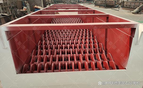 泥石分離機(jī)在礦山行業(yè)的技術(shù)(圖1) 泥石分離機(jī)在礦山行業(yè)的技術(shù)(圖1)