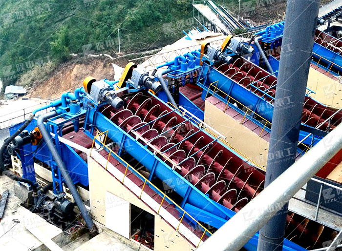一款環(huán)保流動式洗沙機,價格大概多少?(圖1) 一款環(huán)保流動式洗沙機,價格大概多少?(圖1)