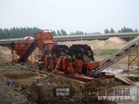 山東、河南等地區制砂機用鵝卵石制砂怎么樣?【泰安富通機械】(圖1) 山東、河南等地區制砂機用鵝卵石制砂怎么樣?【泰安富通機械】(圖1)