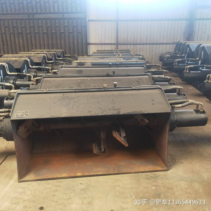 洗沙斗攪拌斗鏟車攪拌斗裝載機洗沙斗混凝土攪拌斗價格(圖1) 洗沙斗攪拌斗鏟車攪拌斗裝載機洗沙斗混凝土攪拌斗價格(圖1)
