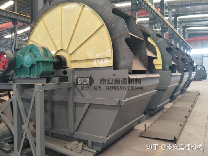常用洗砂設備:輪斗式洗砂機怎么樣?(圖1) 常用洗砂設備:輪斗式洗砂機怎么樣?(圖1)