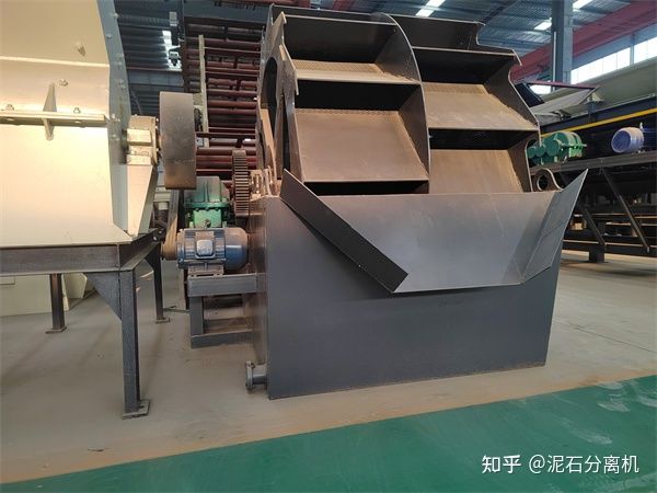 輪斗洗砂機的產(chǎn)品優(yōu)勢是什么?(圖3) 輪斗洗砂機的產(chǎn)品優(yōu)勢是什么?(圖3)