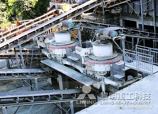 搭建一條時產100-200噸機制砂生產線的設備配置(圖2) 搭建一條時產100-200噸機制砂生產線的設備配置(圖2)