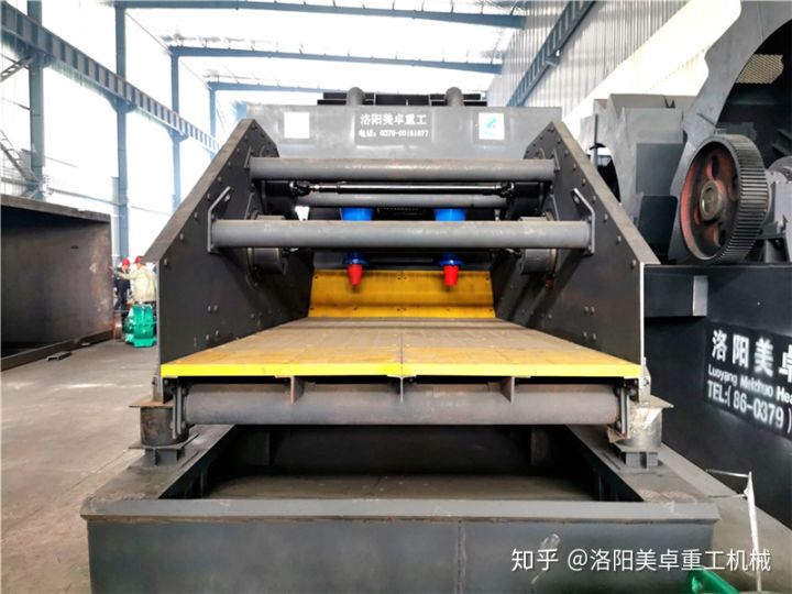 雙輪洗沙一體機在機制砂混凝土中要咋用(圖9) 雙輪洗沙一體機在機制砂混凝土中要咋用(圖9)