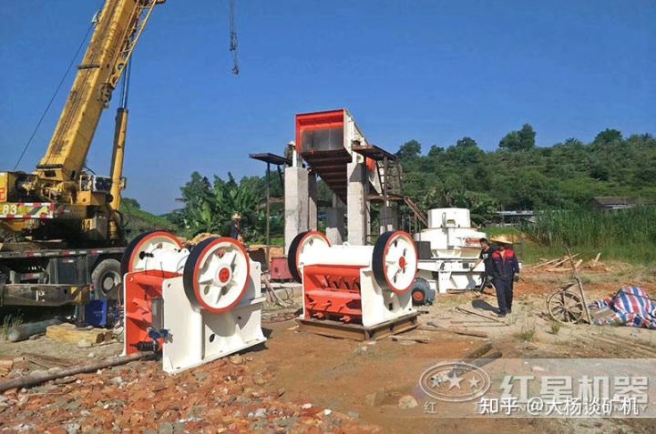 鵝卵石機(jī)制砂和碎石機(jī)制砂的區(qū)別_附生產(chǎn)現(xiàn)場及工藝介紹(圖3) 鵝卵石機(jī)制砂和碎石機(jī)制砂的區(qū)別_附生產(chǎn)現(xiàn)場及工藝介紹(圖3)
