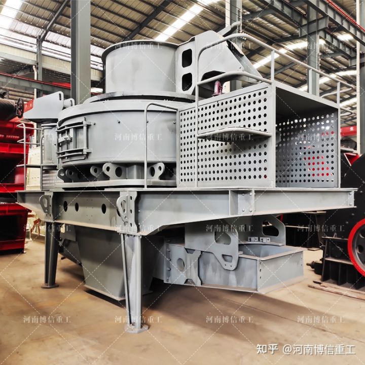 河卵石制砂(沙)機結構特點以及工作原理(圖3) 河卵石制砂(沙)機結構特點以及工作原理(圖3)