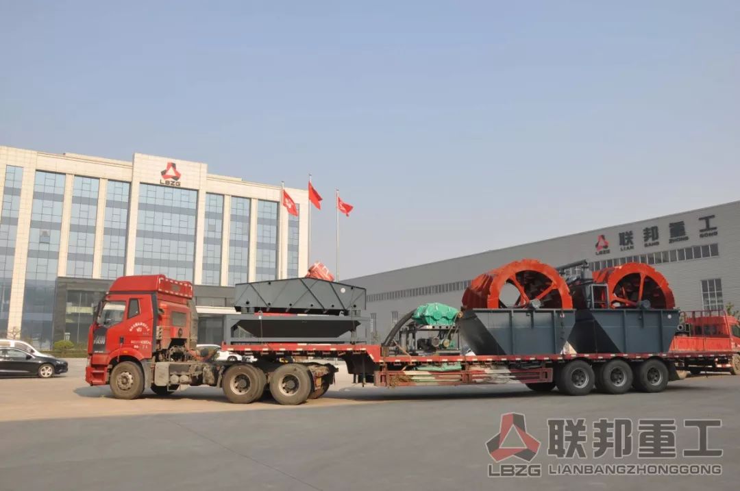 多功能洗砂脫水回收一體機發往河南民權(圖2)