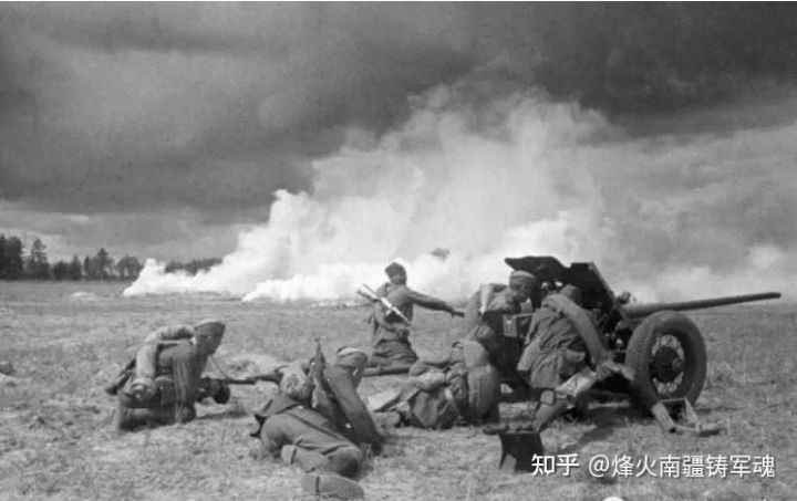 劉伯承指揮,七天從濰坊打到青島,蘇軍大冬天不蓋被子,撤離大連時,留下了所有火炮?(圖6) 劉伯承指揮,七天從濰坊打到青島,蘇軍大冬天不蓋被子,撤離大連時,留下了所有火炮?(圖6)