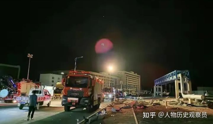 突發!蘭州一科技公司爆炸8人受傷6人失聯,現場曝光(圖2) 突發!蘭州一科技公司爆炸8人受傷6人失聯,現場曝光(圖2)