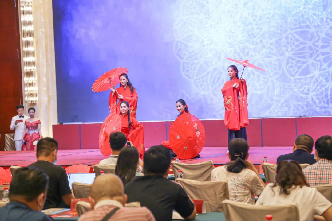 武漢站｜古隆中景區(qū)“2021·隆中紅”秋、冬季旅游產(chǎn)品發(fā)布會成功舉辦！(圖11)