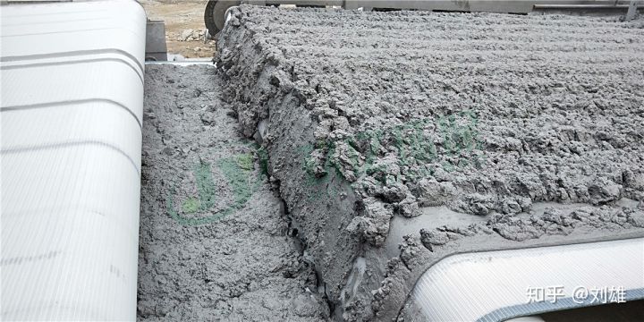 廣西帶式泥漿脫水機,洗砂污水處理現場(圖3) 廣西帶式泥漿脫水機,洗砂污水處理現場(圖3)