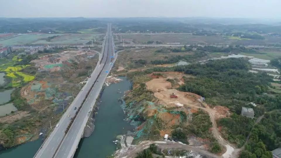 快反直擊湘潭縣：洗砂破壞大，青山禿了頂(圖1)