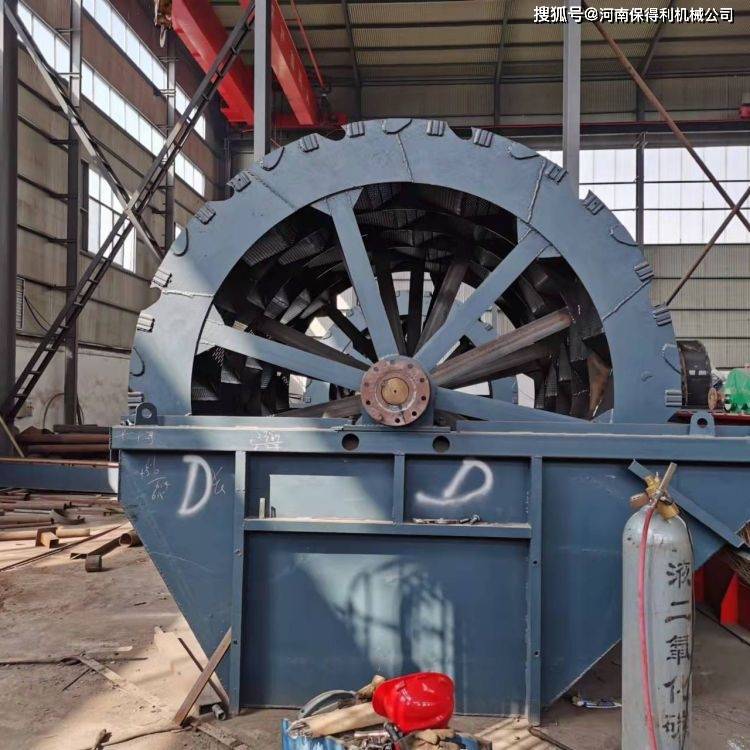 全自動水輪式清洗機做大做強滿足礦業大型化發展需要(圖1)