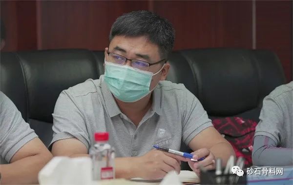 【開幕】砂石高質量發展萬里行·陜甘站調研在甘肅交通精石礦業有限公司啟動(圖18)