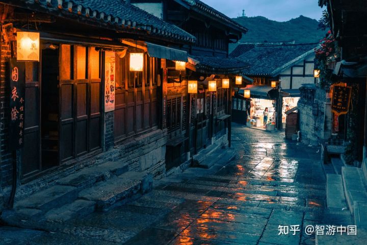 貴州又放大招!A級(jí)景區(qū)門票全免!附貴州六大必去的景點(diǎn)推薦(圖23) 貴州又放大招!A級(jí)景區(qū)門票全免!附貴州六大必去的景點(diǎn)推薦(圖23)
