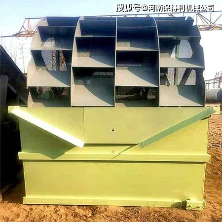礦砂機(jī)械砂石分離設(shè)備不僅可以洗砂，還具有脫水功能，于功能設(shè)備(圖1)