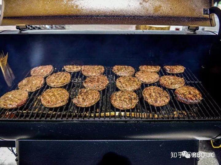 為球迷而誕生的烤爐TeamGrill(圖40) 為球迷而誕生的烤爐TeamGrill(圖40)