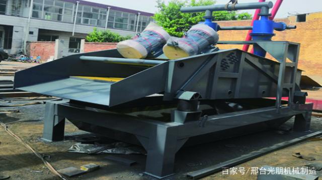 細沙回收脫水一體機滾筒篩沙機振動篩沙機移動破碎機洗砂機(圖1) 細沙回收脫水一體機滾筒篩沙機振動篩沙機移動破碎機洗砂機(圖1)